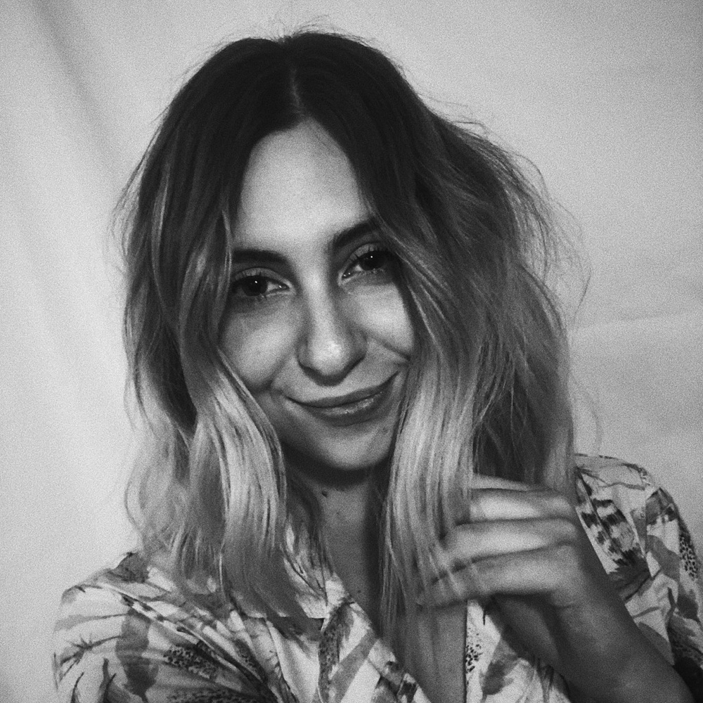 Meet your Posher, Delaney